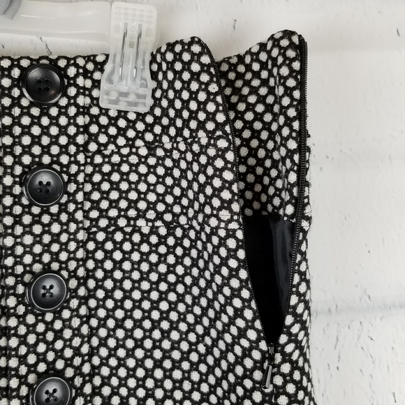 Geoffrey Beene Skirt. Size 8. - Picture 4 of 8